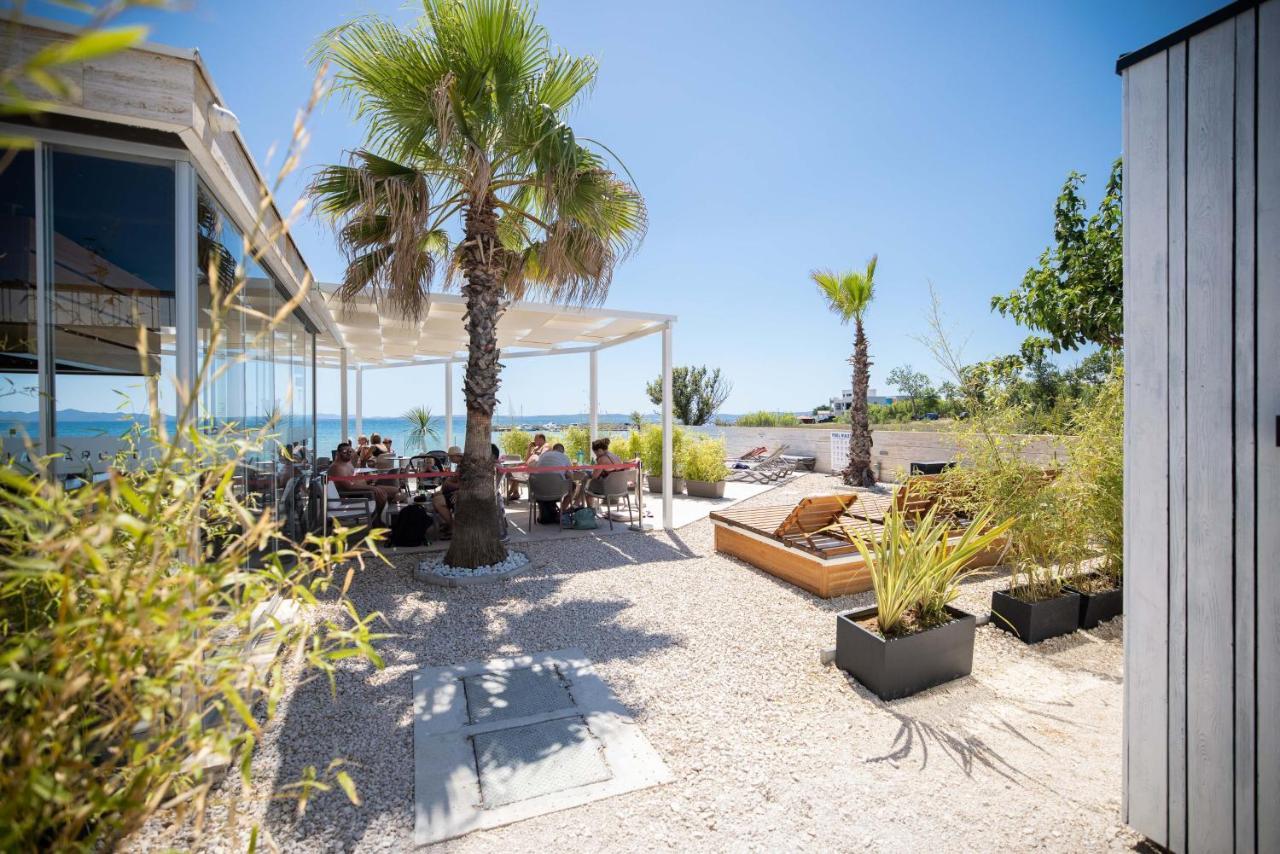 Arcadia Eco-Luxe Mobile Homes With Infinity Pool By Oiko Collection Privlaka  Kültér fotó